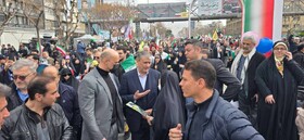 رییس سازمان انرژی اتمی ایران در راهپیمایی ۲۲ بهمن حضور یافت