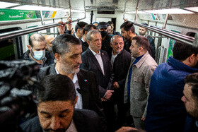 حضور مسعود پزشکیان، رییس جمهور در راهپیمایی ۲۲ بهمن