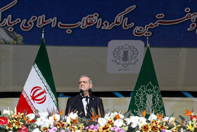 حضور مسعود پزشکیان، رییس جمهور در راهپیمایی ۲۲ بهمن