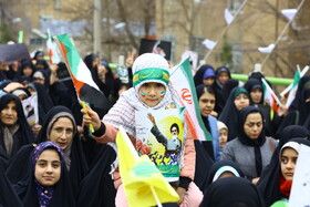 حضور همه‌ی اقشار جامعه در راهپیمایی ۲۲ بهمن ۱۴۰۴ در همدان