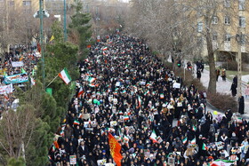 سیل عظیم جمعیت در بلوار کاشانی،همدان