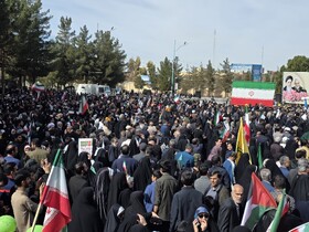 راهپیمایی باشکوه ۲۲ بهمن در کرمان برگزار شد
