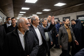 حضور مسعود پزشکیان، رییس جمهور در راهپیمایی ۲۲ بهمن