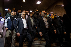 حضور مسعود پزشکیان، رییس جمهور در راهپیمایی ۲۲ بهمن