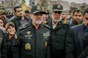 احمدرضا رادان و عباس علی محمدیان در راهپیمایی ۲۲ بهمن