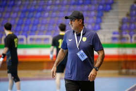  اصغر نوروز نژاد، سرمربی تیم نفت‌وگاز گچساران