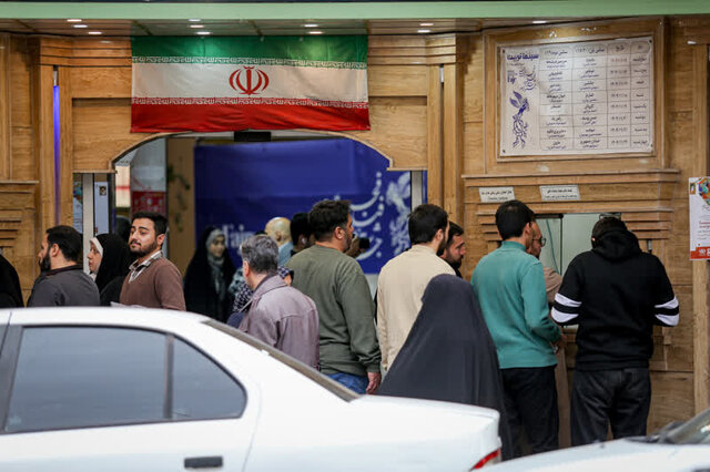 استقبال پرشور قمی‌ها از «نیم شب» / «اسکورت» به سانس فوق‌العاده رسید