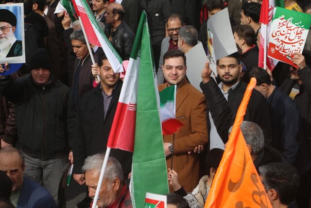 حماسه حضور مردم جنوبشرق استان تهران در راهپیمایی یومالله ۲۲ بهمن