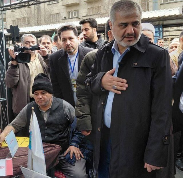 حضور رئیس کل دادگستری استان تهران در راهپیمایی ۲۲ بهمن