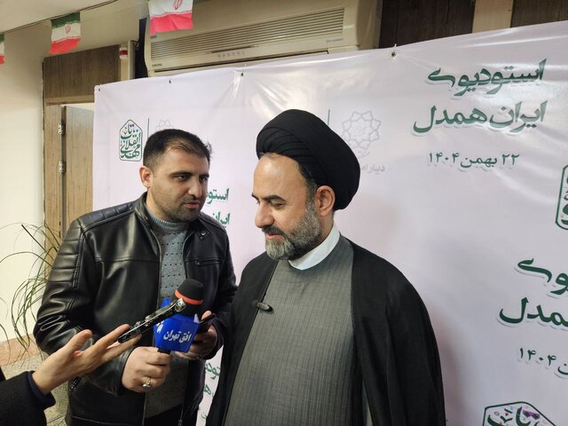 مسئولین باید مطالبات مردم را جدی بگیرند