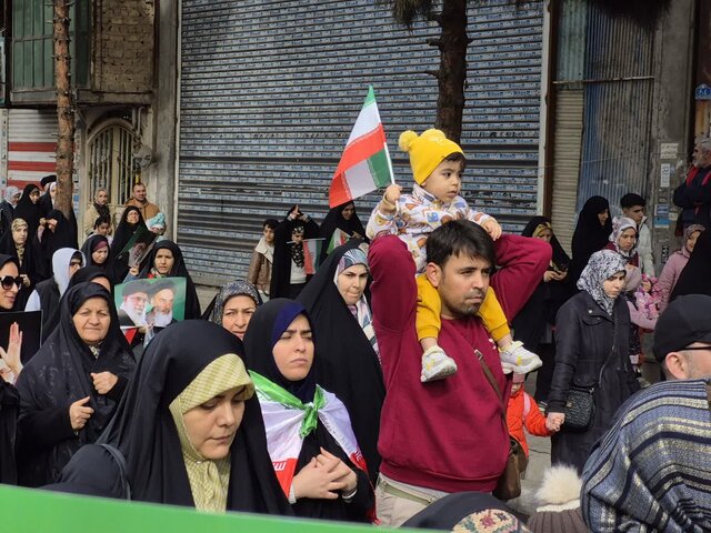نسل نو در راهپیمایی ۲۲ بهمن ۱۴۰۴/ شور و نشاطی که پیام استقلال و اقتدار را جهانی کرد