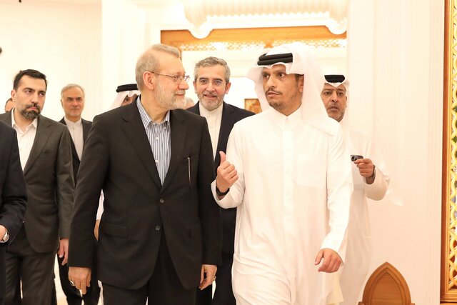 دیدار  لاریجانی با وزیر خارجه‌ قطر، مرور نتایج مذاکرات مسقط