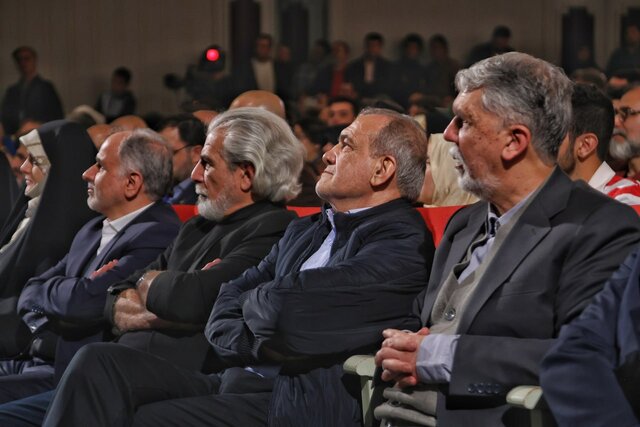 برگزیدگان فیلم فجر چه کسانی هستند؟ / رئیس جمهور در تالار وحدت