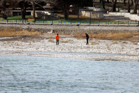 برداشت بی‌رویه از منابع آبی اطراف طی سال‌های اخیر و کاهش سطح آب زیرزمینی در این منطقه علت این کم آبی و بی آبی این سراب است