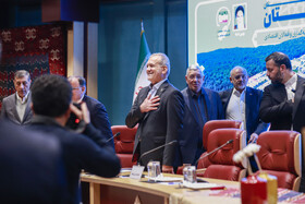 نشست سرمایه‌گذاران و فعالان اقتصادی در سفر رییس جمهور به استان گلستان