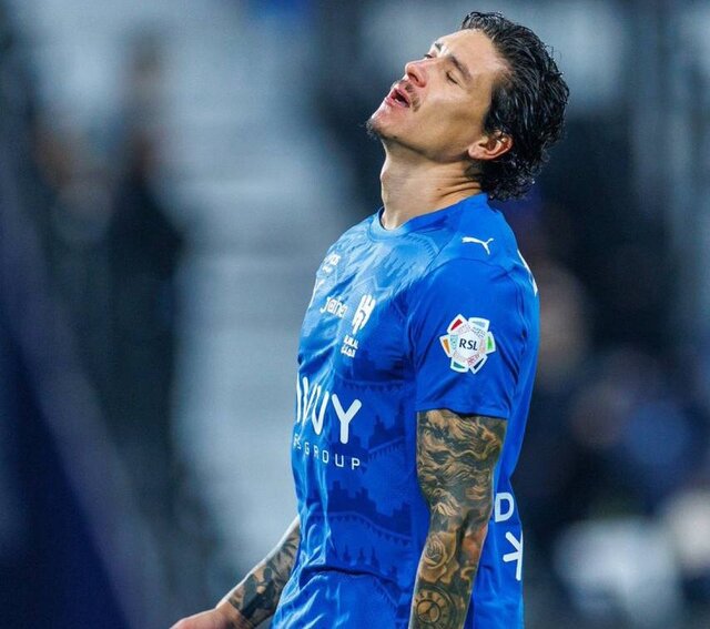 الهلال مهاجم سابق لیورپول را کنار گذاشت!