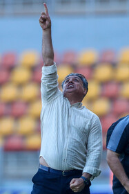 امیر خلیفه اصل سرمربی استقلال خوزستان