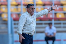 امیر خلیفه اصل سرمربی استقلال خوزستان