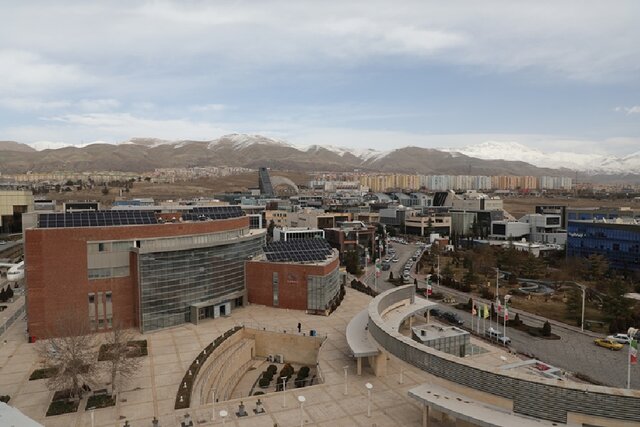 نیروگاه خورشیدی ۱۱۰ کیلوواتی پارک فناوری پردیس با دانش بومی بهره‌برداری شد