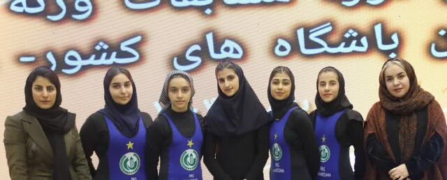دختران پاس همدان پدیده لیگ برتر وزنه‌برداری کشور شدند