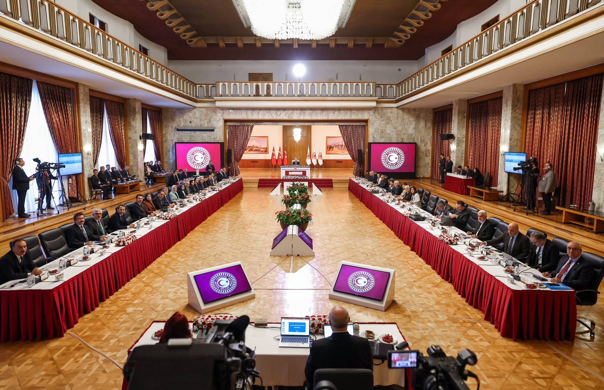 احتمال آزادی ۴۲۰۰ زندانی کرد در ترکیه و نادیده گرفتن اوجالان