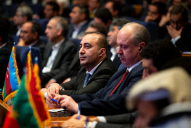 همایش بین‌المللی فرصت‌های سرمایه‌گذاری راهگذرهای ریلی و جاده‌ای