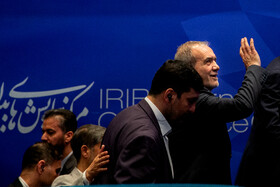 مسعود پزشکیان رییس جمهور در همایش بین‌المللی فرصت‌های سرمایه‌گذاری راهگذرهای ریلی و جاده‌ای