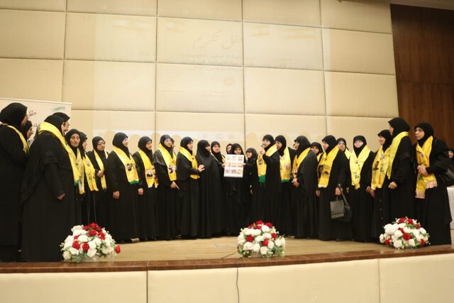 تجلیل بانوان حزب‌الله از همسر سفیر ایران در لبنان 