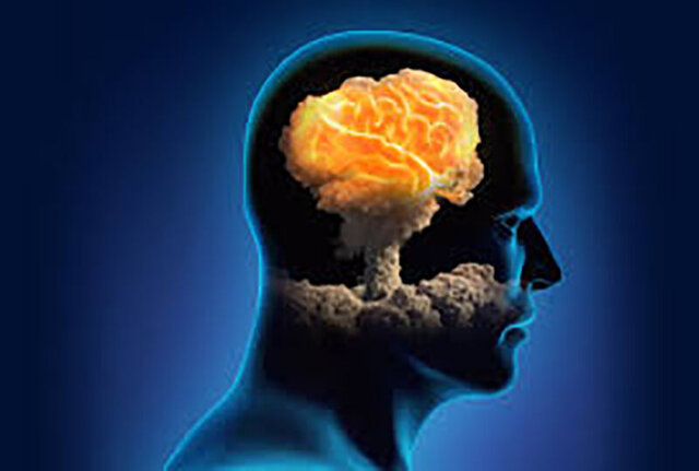 استاد دانشگاه سمنان: امروز میدان اصلی جنگ نه زمین و نه آسمان، ذهن آدم‌ها است