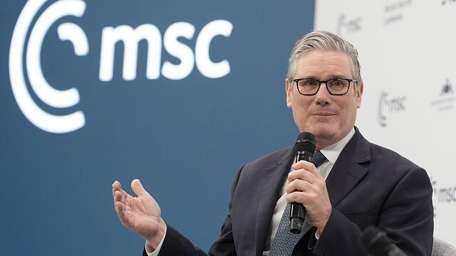 استارمر: دیگر انگلیس زمان بریگزیت نیستیم؛ اروپا باید بر «قدرت سخت» تکیه کند