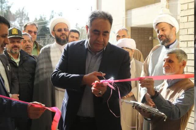 نمایشگاه قرآن و کتاب در زرند گشایش یافت