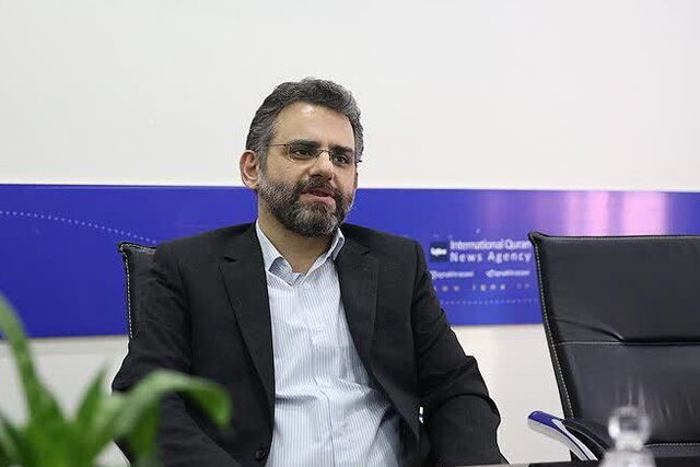 گرایش به ولنتاین نتیجه جذابشدن عناصر فرهنگی غرب در جامعه است