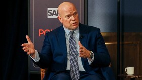 سفیر آمریکا در ناتو: ما به متحدان قوی نیاز داریم، نه وابسته‌ها