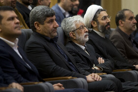 غلامعلی حدادعادل، رئیس فرهنگستان زبان و ادب فارسی در اختتامیه شانزدهمین جشنواره بین‌المللی فارابی