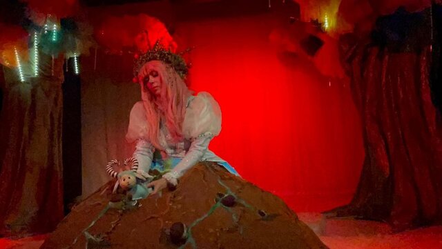 نمیخواهیم رنج را انکار کنیم