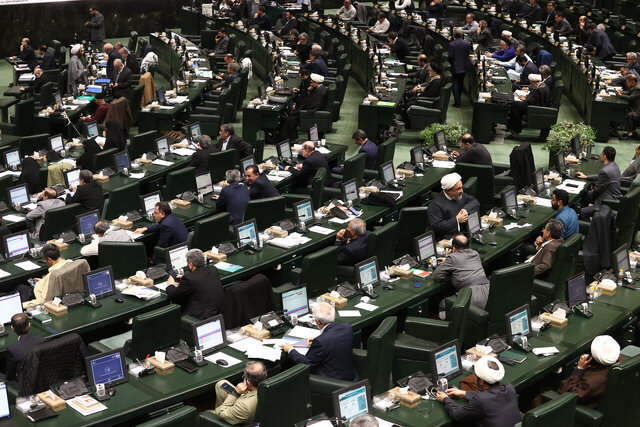 اختصاص منابعی برای ساماندهی تجارت مرزی و ایجاد اشتغال پایدار در سال آینده