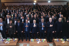 حضور وزیر آموزش و پرورش در آیین بزرگداشت معلمان و دانش‌آموزان شهید استان فارس و مراسم چهلم معلم شهید امنییت حسین بابری