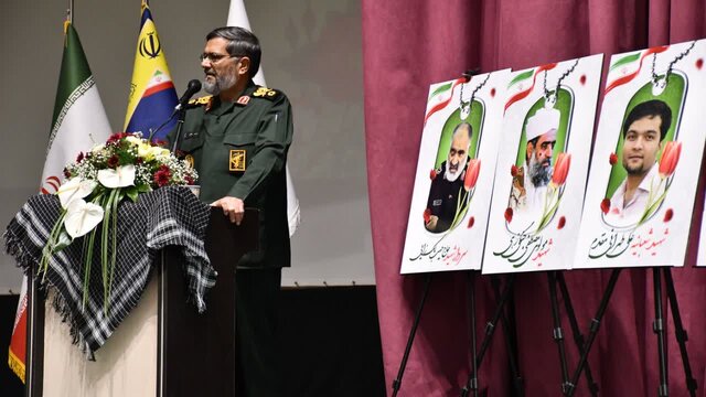 برگزاری سومین جشنواره کارمند تراز مکتب حاج قاسم سلیمانی در سیستان و بلوچستان