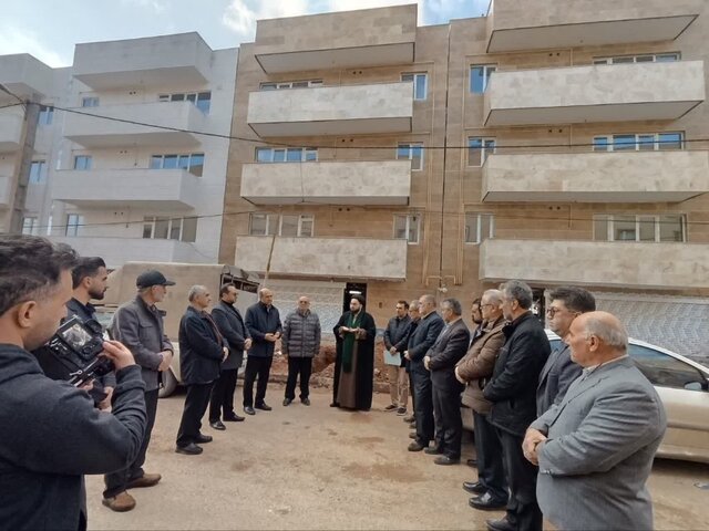 تحویل ۳۰ واحد مسکن خیرساز به مددجویان بهزیستی و کمیته امداد نمین