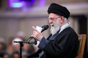 میراث فکری امام خامنه‌ای(ره)
راهنمای استقلال کشورهای اسلامی و الگوی پیشوایان سیاسی است