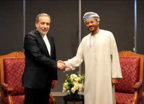 روایت وزارت خارجه عمان از دیدار «عراقچی» و «البوسعیدی» در ژنو