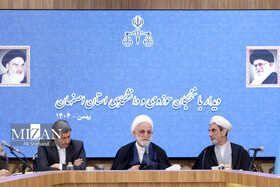 رئیس قوه قضاییه: همه باید ملتزم به قانون باشیم