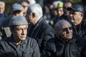 مراسم تشییع پیکر «عنایت بخشی»