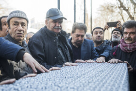 مراسم تشییع پیکر «عنایت بخشی»