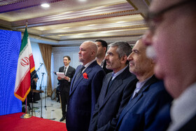 سرگئی یوگنیویچ سی وی لیف، وزیر انرژی روسیه و کاظم جلالی، سفیر ایران در روسیه در مراسم گشایش خانه فرهنگ روسیه - تهران