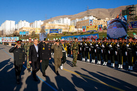 مسعود پزشکیان، رئیس جمهور و احمدرضا رادان، فرمانده فراجا در مراسم دانش آموختگی دانشگاه علوم انتظامی