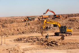 بازدید خبرنگاران از تصفیه خانه فاضلاب در حال ساخت پردیسان، مسکن مهر و ملی قم