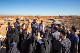 بازدید خبرنگاران از تصفیه خانه فاضلاب در حال ساخت پردیسان، مسکن مهر و ملی قم