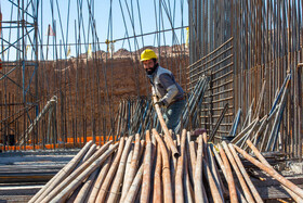 بازدید خبرنگاران از تصفیه خانه فاضلاب در حال ساخت پردیسان، مسکن مهر و ملی قم