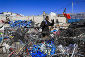 بازدید خبرنگاران از کارگاههای ضایعات با حضور شهردار کرمان